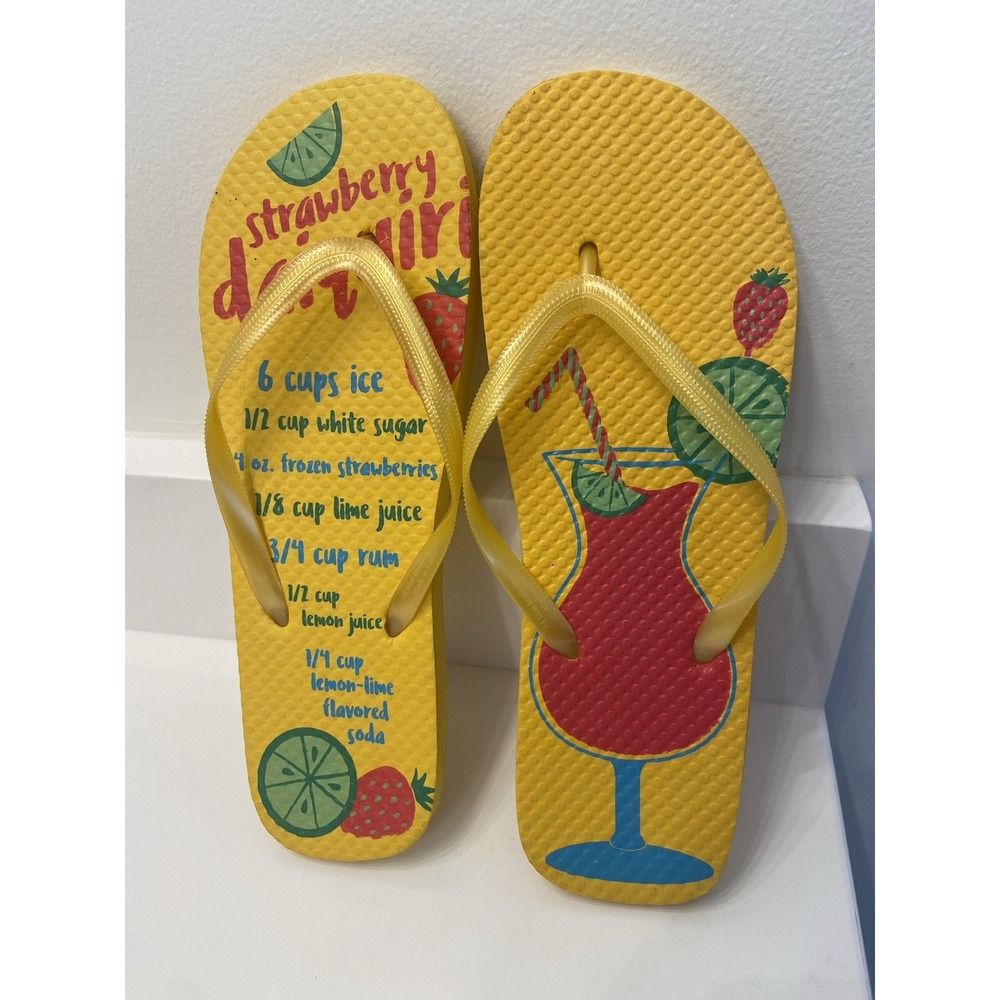 Juncture Women Flip Flops 7/8 M Medium Strawberry Daiquiri Recipe Yellow Barware